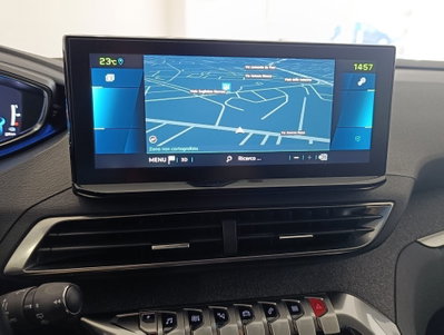 Peugeot 3008 Hybrid 225 e-EAT8 GT (16)