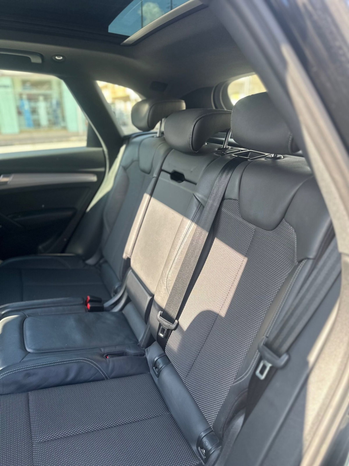 Audi Q5 40 TDI quattro S tronic Sport (11)