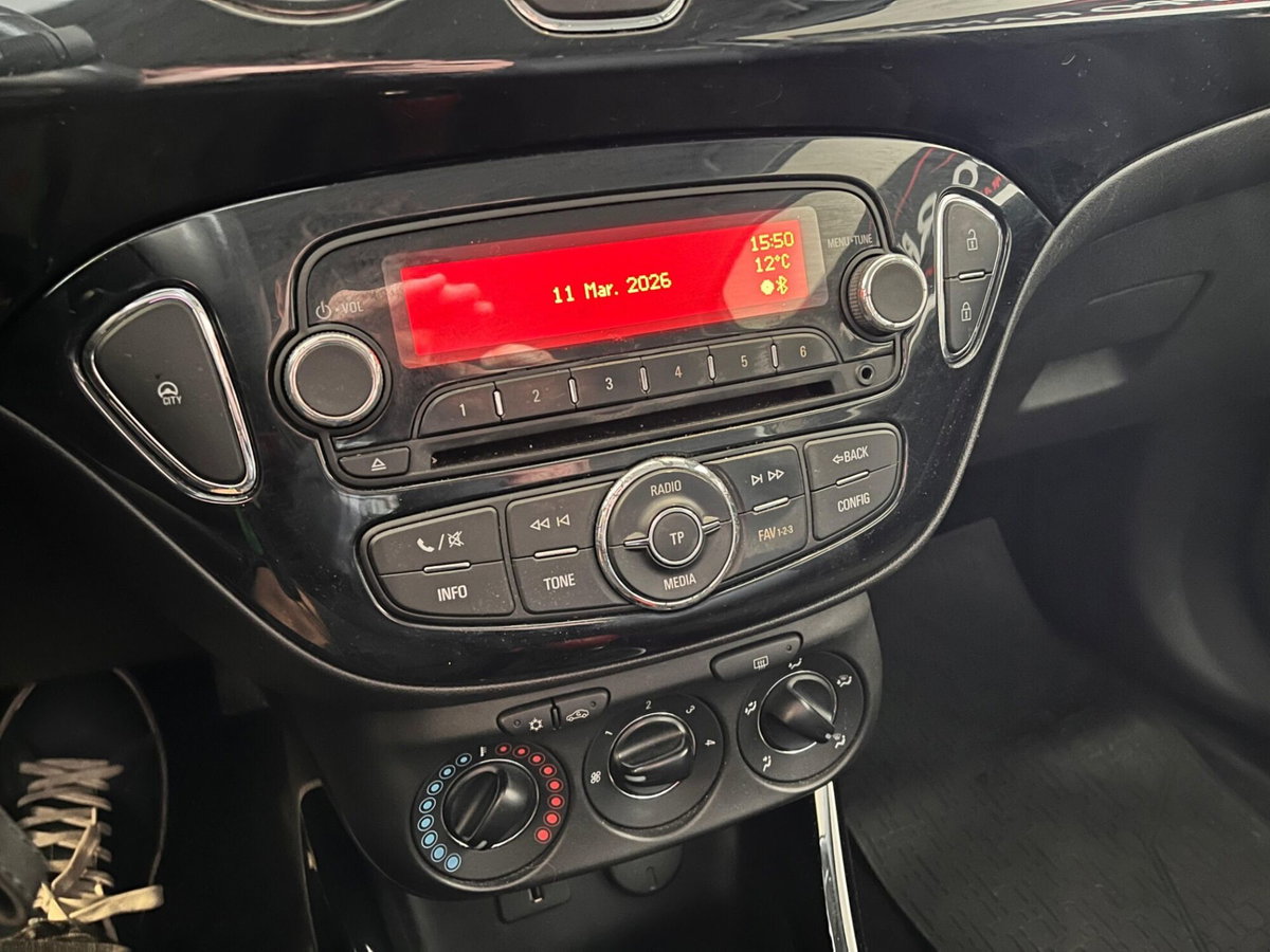 Opel Adam 1.2 70 CV Jam (10)