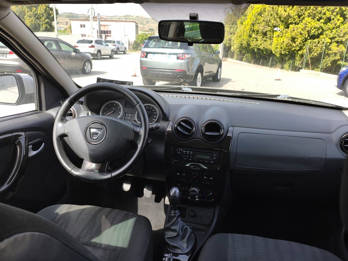 Dacia Duster 1.5 dCi 110CV 4x2 Lauréate (11)