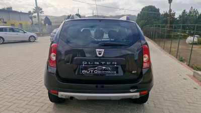 Dacia Duster 1.5 dCi 110CV 4x2 Lauréate (6)