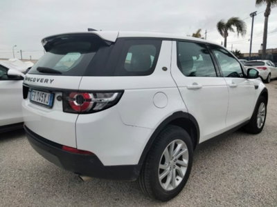 Land Rover Discovery Sport 2.0 eD4 150 CV 2WD HSE Luxury (2)