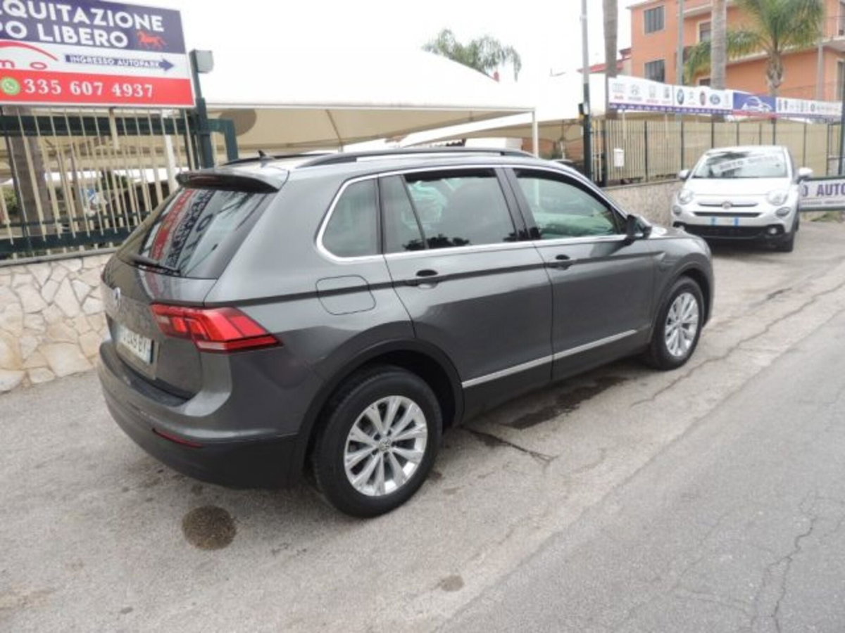 Volkswagen Tiguan 2.0 TDI SCR DSG Business BlueMotion Technology (4)