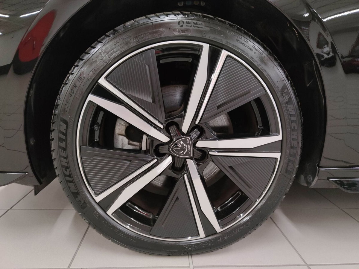 Peugeot 308 SW 1.2 puretech t GT s&s 130cv eat8 (9)