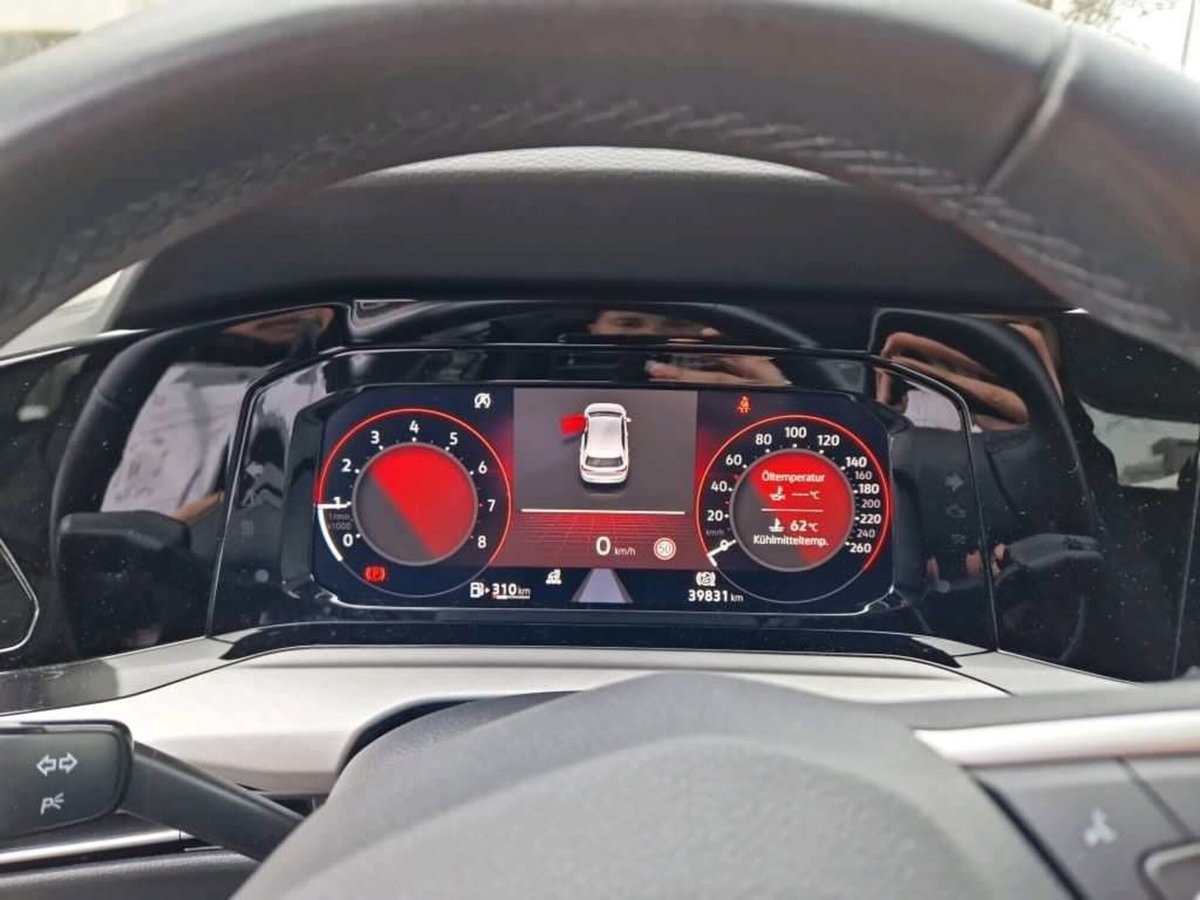 Volkswagen Golf 1.5 TSI EVO ACT Life (7)