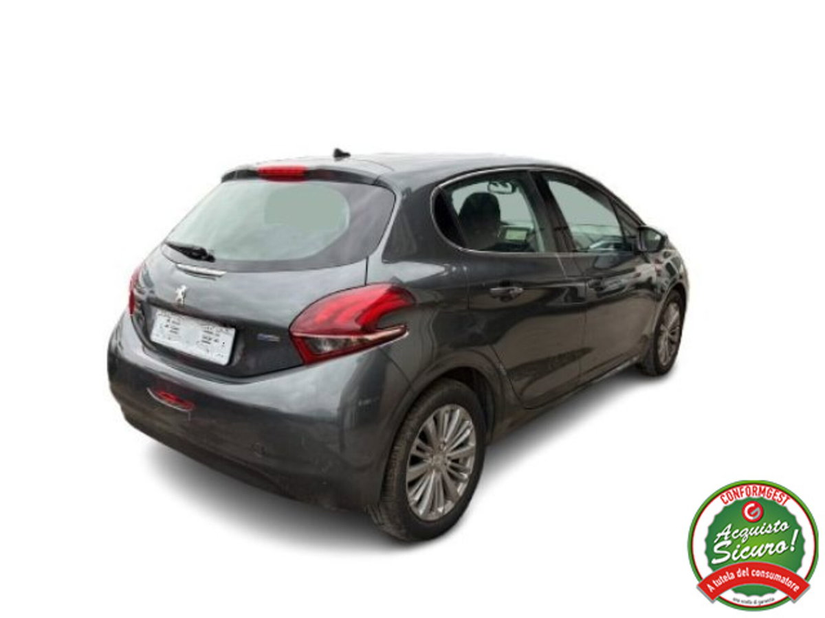 Peugeot 208 82 5 porte Allure (4)