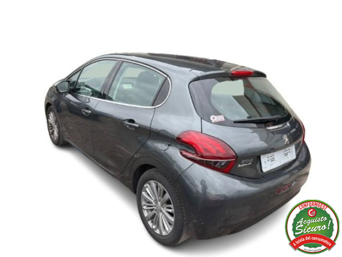Peugeot 208 82 5 porte Allure (6)