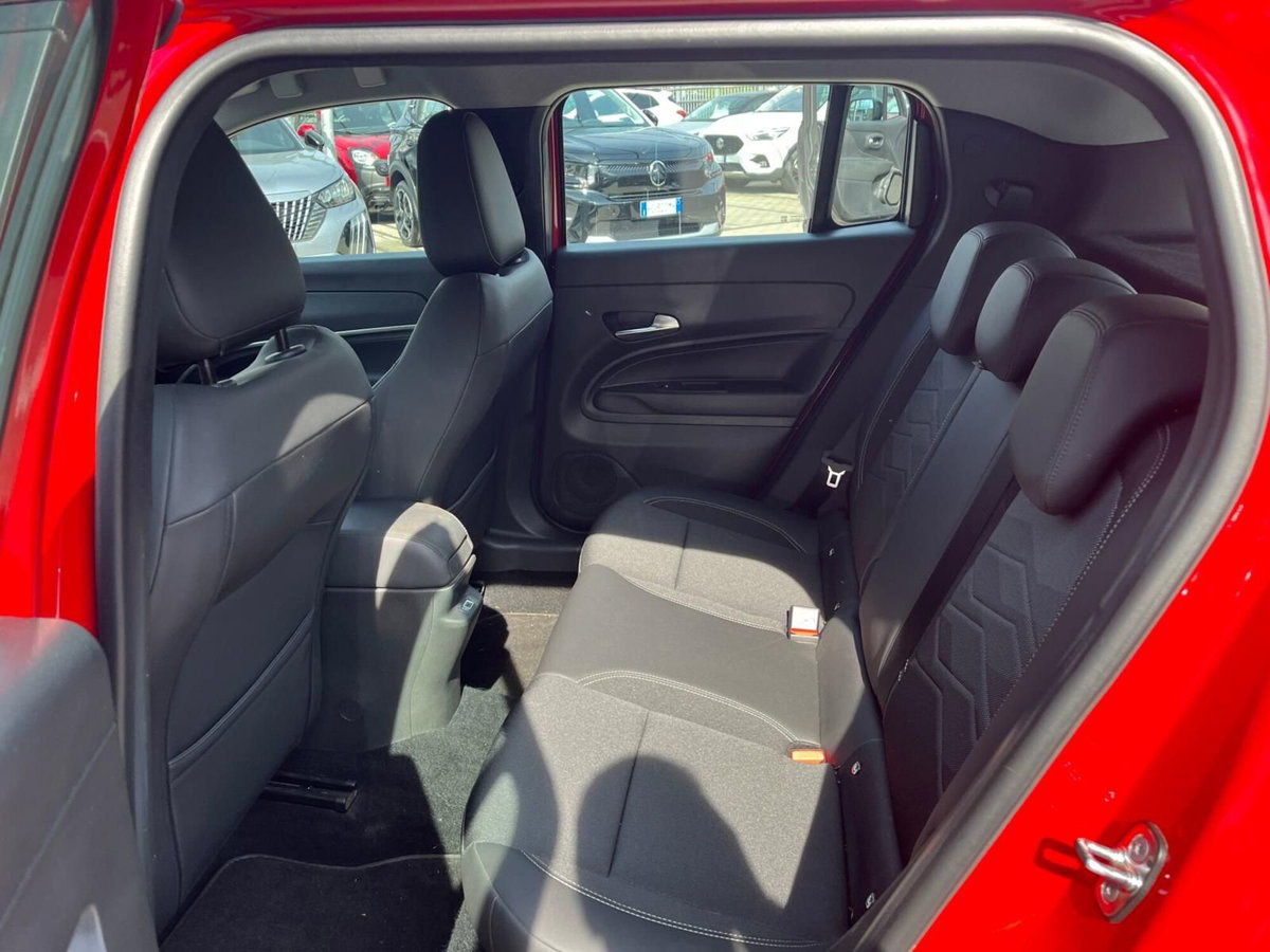 Jeep Avenger 1.2 turbo Altitude fwd 100cv (16)
