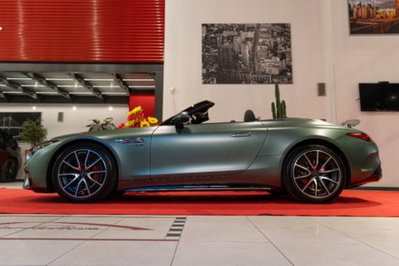 Mercedes-Benz SL 55 Premium 4matic+ auto (2)