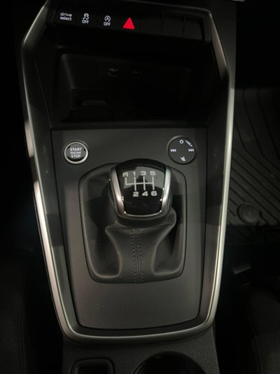 Audi A3 Sportback 35 TFSI Business Advanced (10)