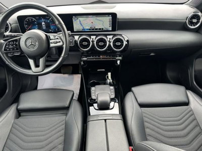 Mercedes-Benz Classe A 180 d Automatic Sport (14)