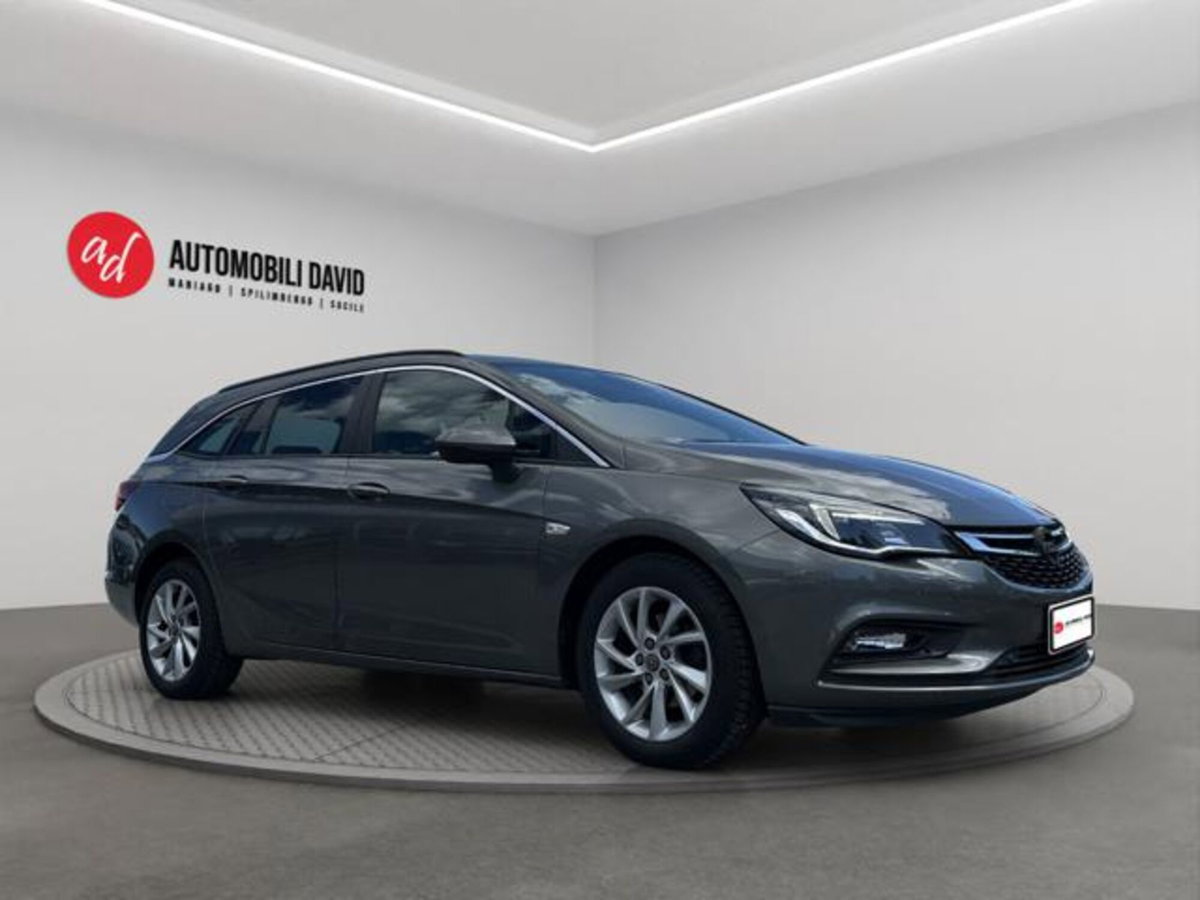 Opel Astra Station Wagon 1.6 CDTi 110CV Start&Stop Sports Business (2)