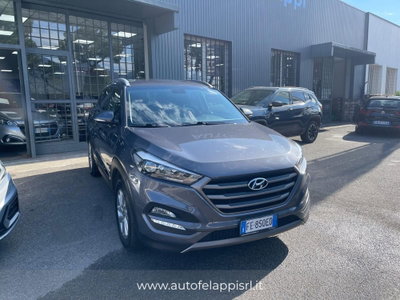 Hyundai Tucson 1.7 CRDi Comfort (2)