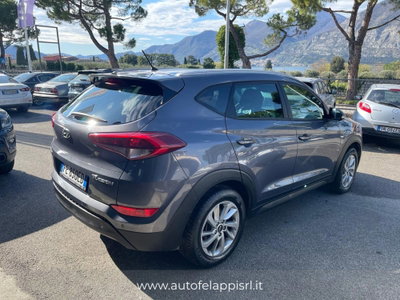 Hyundai Tucson 1.7 CRDi Comfort (6)