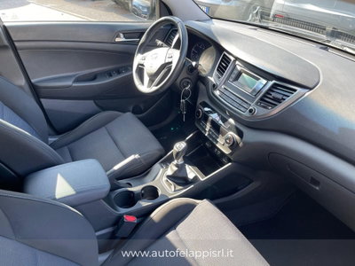 Hyundai Tucson 1.7 CRDi Comfort (7)