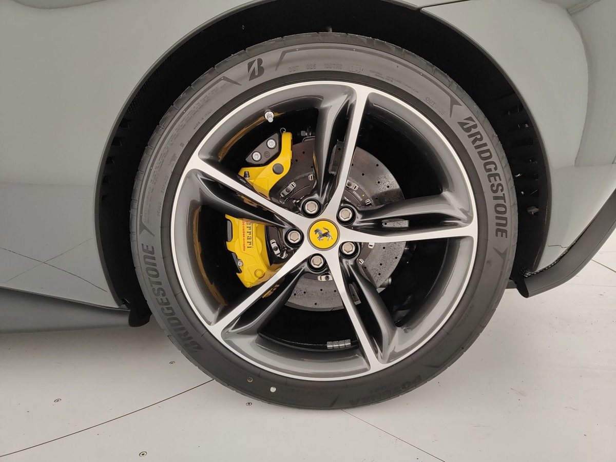 Ferrari 296 Spider 3.0 GTS (10)