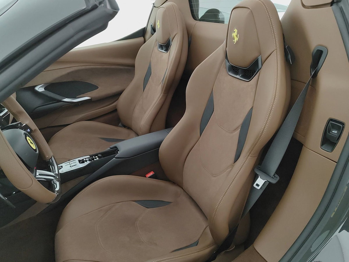 Ferrari 296 Spider 3.0 GTS (18)