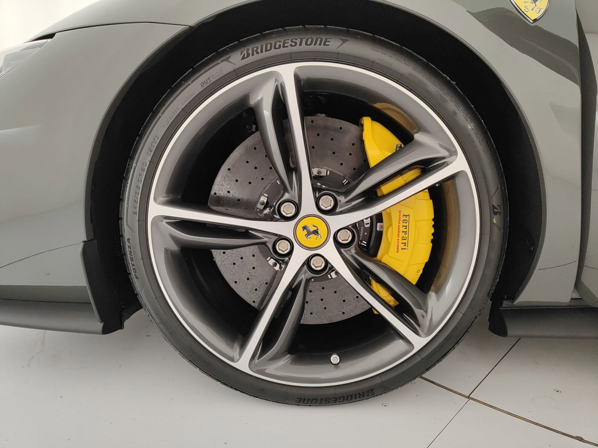 Ferrari 296 Spider 3.0 GTS (9)