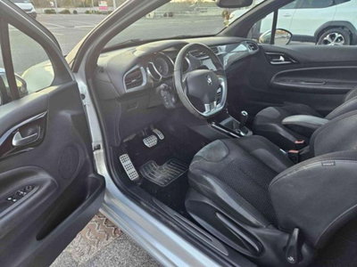 Ds DS 3 Coupé DS 3 1.6 e-HDi 90 ETG6 Sport Chic (8)