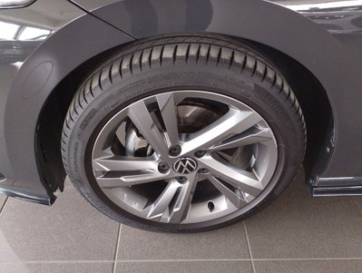 Volkswagen Golf 1.5 TSI EVO ACT R-Line (11)