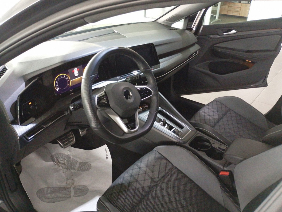 Volkswagen Golf 1.5 TSI EVO ACT R-Line (12)