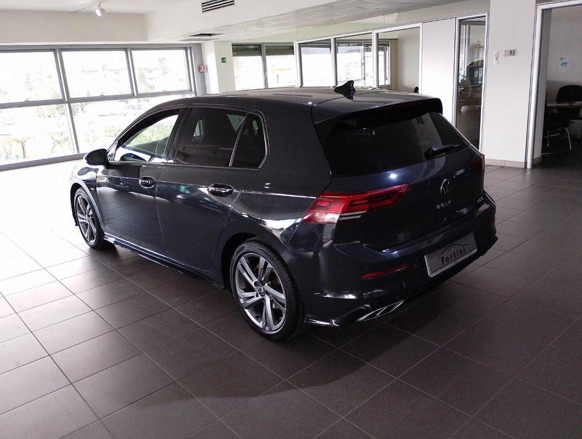 Volkswagen Golf 1.5 TSI EVO ACT R-Line (4)