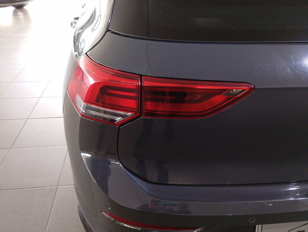 Volkswagen Golf 1.5 TSI EVO ACT R-Line (9)