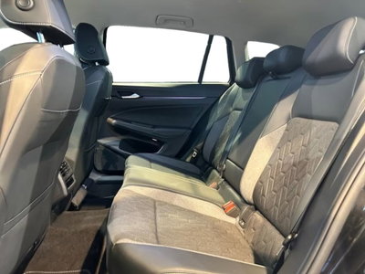Volkswagen Golf Variant 2.0 TDI 150 CV DSG SCR 4Motion Life (9)