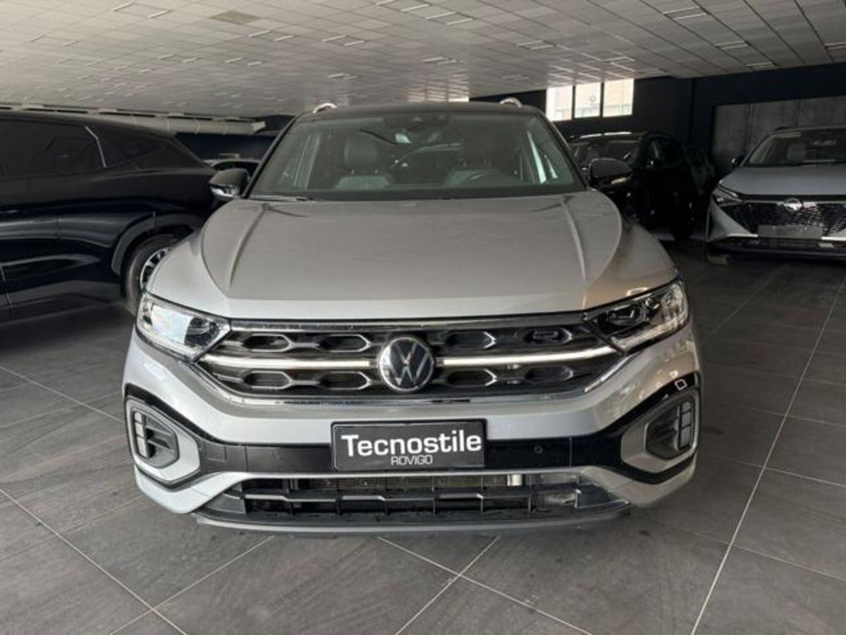 Volkswagen T-Roc 1.0 TSI R-Line (2)