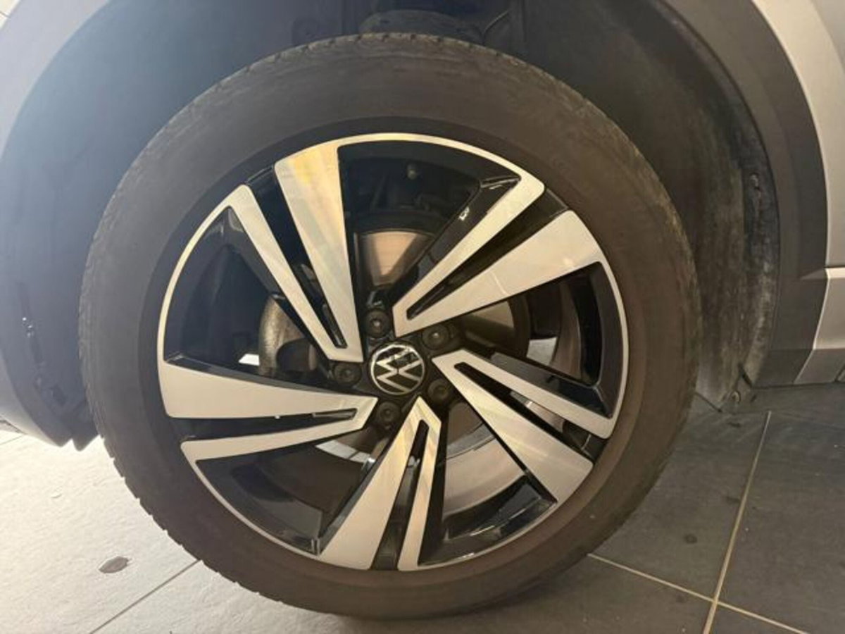 Volkswagen T-Roc 1.0 TSI R-Line (9)