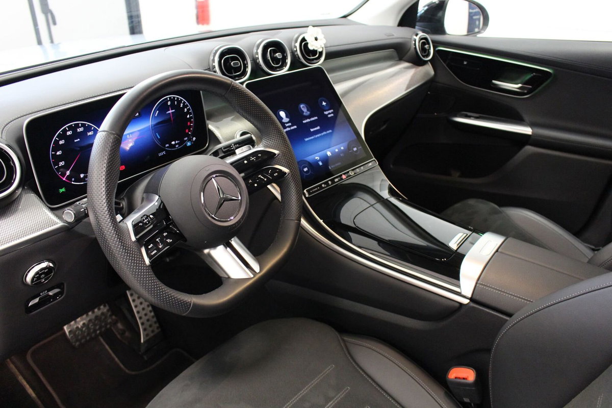 Mercedes-Benz GLC SUV 300 de phev AMG Line Advanced 4matic auto (6)