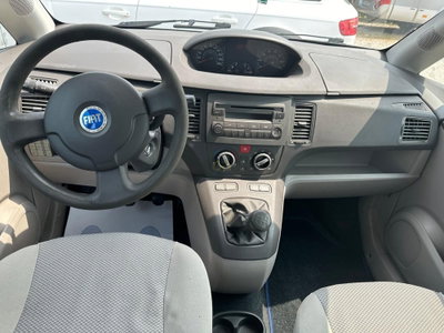 Fiat Idea 1.9 Multijet Dynamic (10)