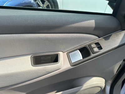 Fiat Idea 1.9 Multijet Dynamic (9)