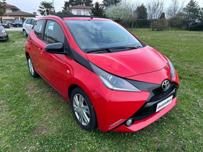 Toyota Aygo 1.0 VVT-i 69 CV 5 porte x-wave (5)