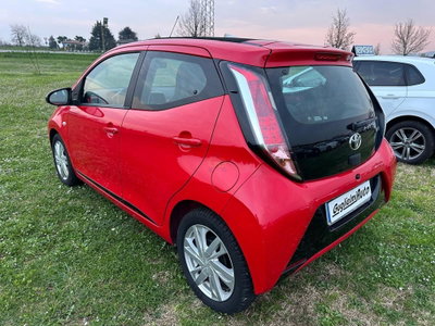 Toyota Aygo 1.0 VVT-i 69 CV 5 porte x-wave (8)