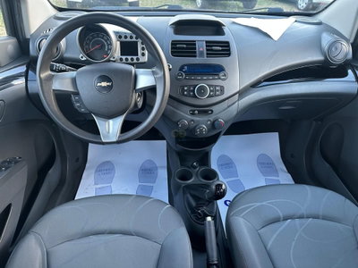 Chevrolet Spark 1.0 LS Plus (13)