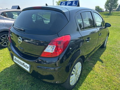 Opel Corsa 1.2 85CV 5 porte GPL-TECH Edition (6)