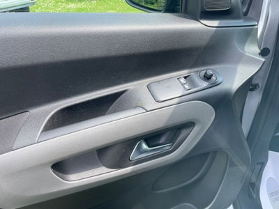 Peugeot Rifter BlueHDi 100 Allure Long (9)