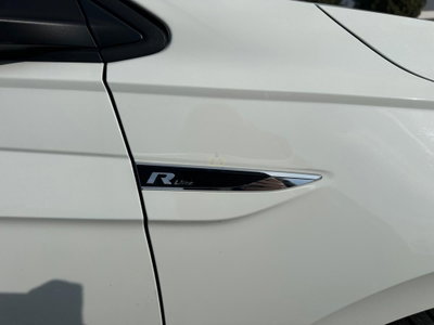 Volkswagen Polo 1.0 tsi R-Line 95cv (7)