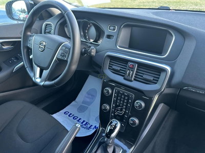 Volvo V40 Cross Country D2 Geartronic Momentum N1 (19)
