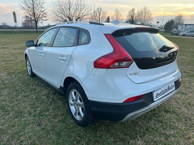 Volvo V40 Cross Country D2 Geartronic Momentum N1 (8)