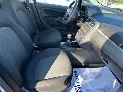 Fiat Punto 1.3 MJT II 75 CV 5 porte Street (14)