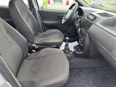 Fiat Punto Classic 1.2 5 porte Natural Power (14)