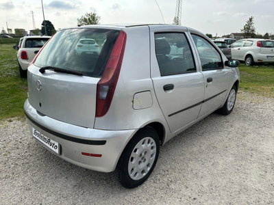 Fiat Punto Classic 1.2 5 porte Natural Power (7)