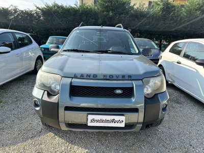 Land Rover Freelander 2.0 Td4 16V cat S.W. HSE (4)
