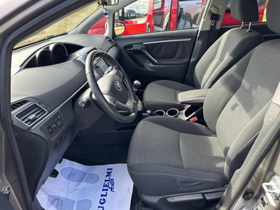 Toyota Verso 1.6 D-4D Style 7 posti (10)