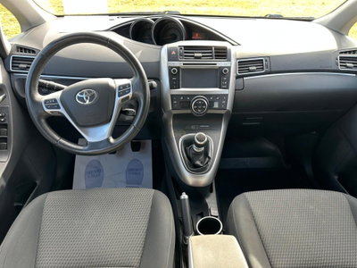 Toyota Verso 1.6 D-4D Style 7 posti (14)