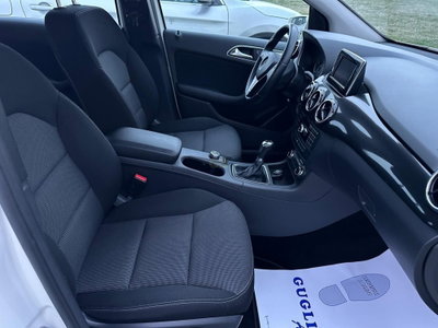 Mercedes-Benz Classe B 180 CDI BlueEFFICIENCY Premium (16)
