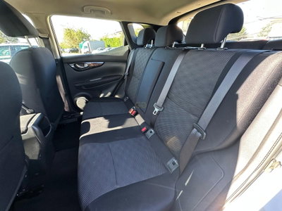 Nissan Qashqai 1.6 dCi 2WD Acenta (14)