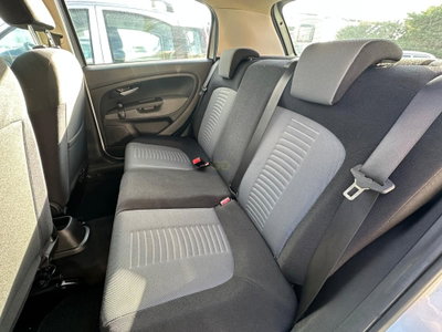 Opel Agila 1.0 12V Club (15)